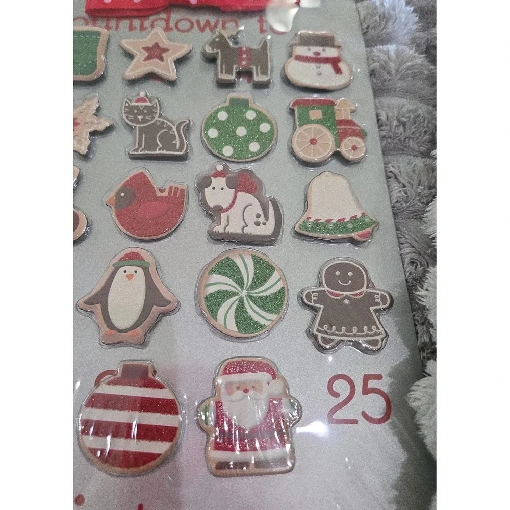 HALLMARK‎ Baking-Themed Magnetic Countdown to Christmas Calendar (2011).  NIP!